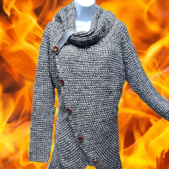 Elegant Gray Cowl Neck Women's Sweater - Picture 6 of 12